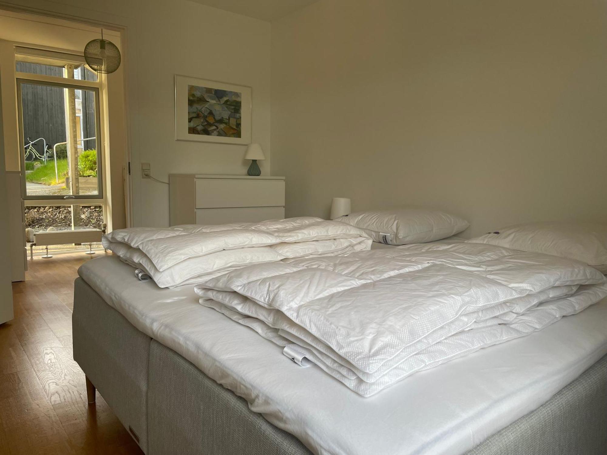 Unique Sea & Landscape View And Spacious Apartment Klaksvik Ngoại thất bức ảnh